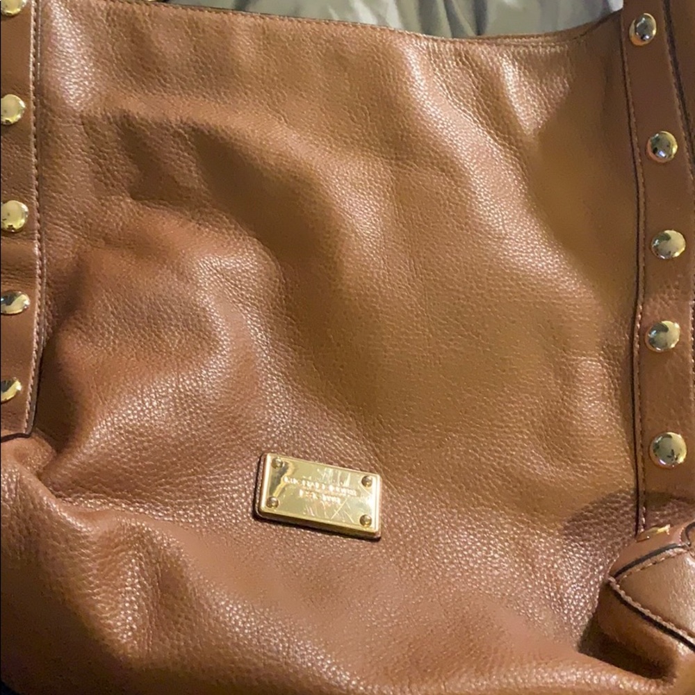 All tan leather Michael Kors shoulder bag